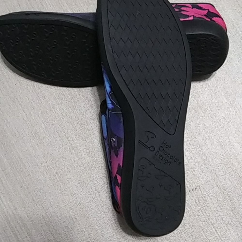 Shoes - Picture 2 of 2